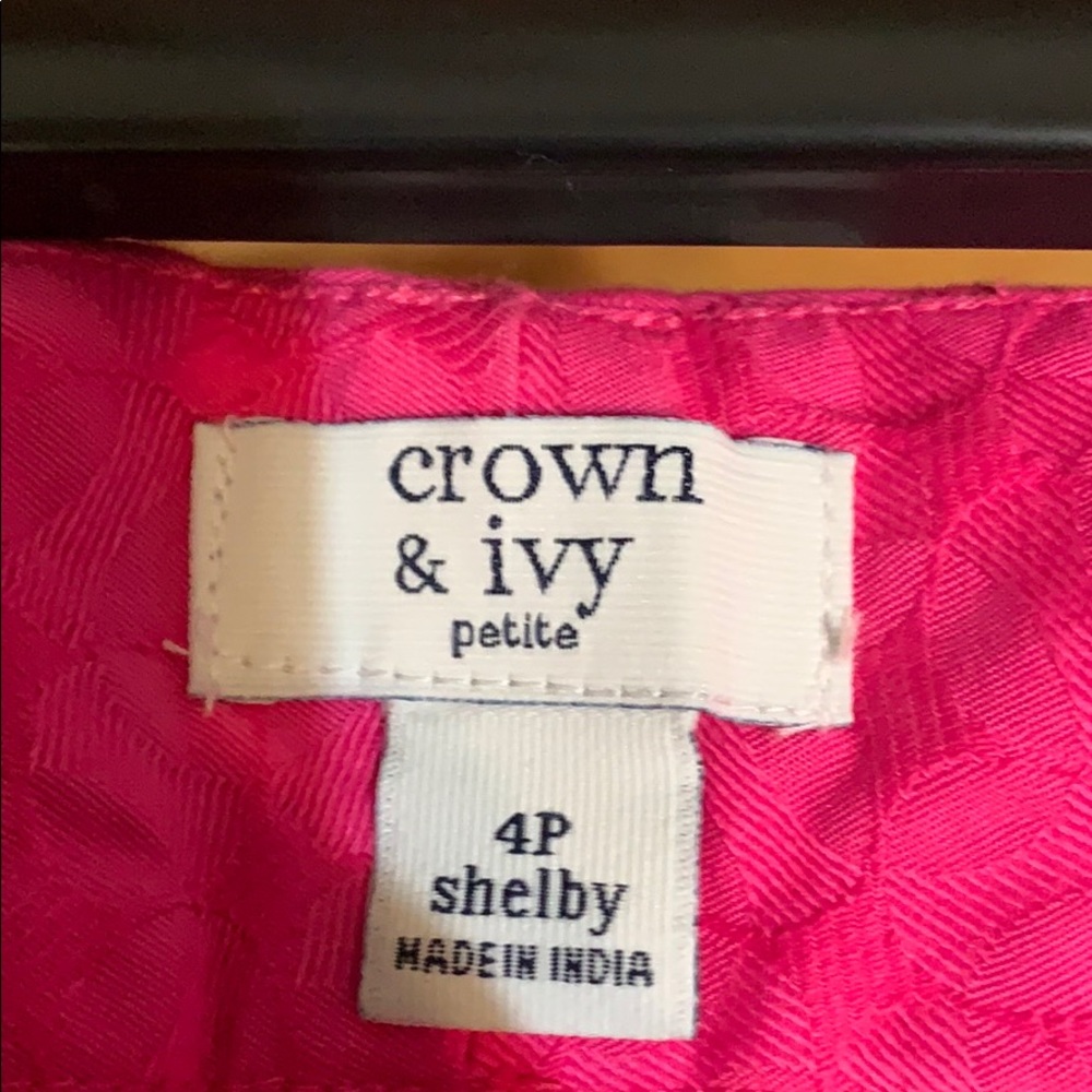Crown & Ivy Pink Shelby Scallop Shorts - Picture 8 of 8